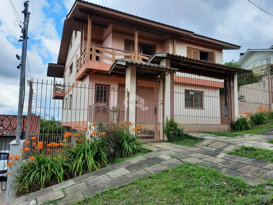 Foto 1 de Casa com 5 Quartos à venda, 271m² em Colina Sorriso, Caxias do Sul