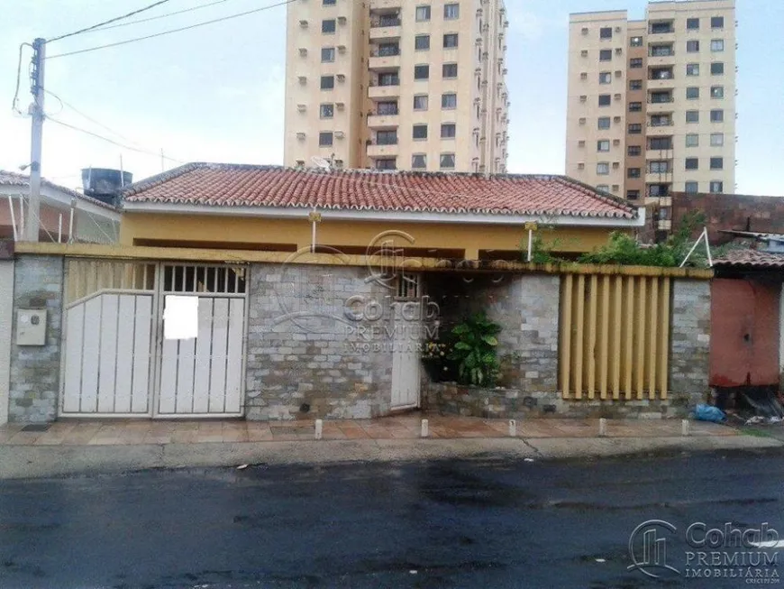 Foto 1 de Casa com 4 Quartos à venda, 300m² em São José, Aracaju