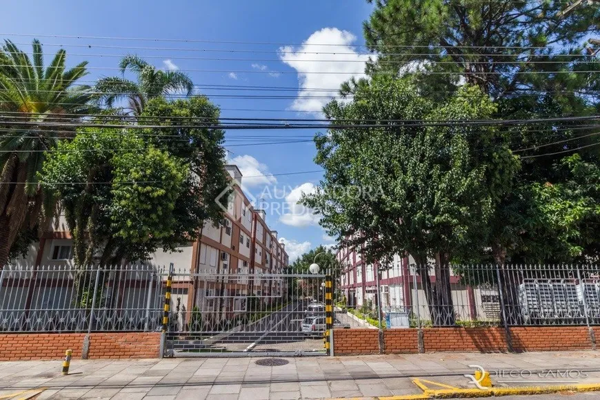 Foto 1 de Apartamento com 2 Quartos à venda, 48m² em Sarandi, Porto Alegre