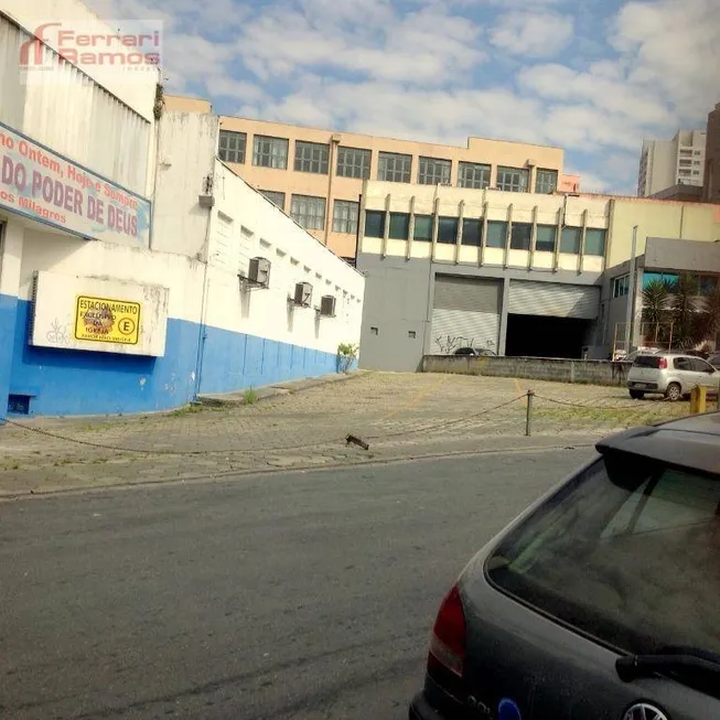 Foto 1 de Galpão/Depósito/Armazém à venda, 3000m² em Centro, Guarulhos