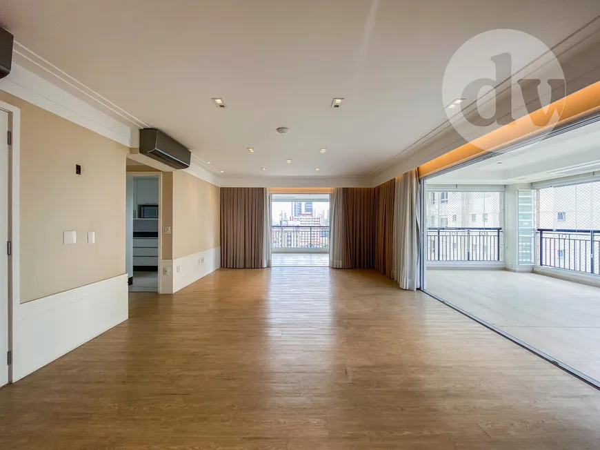 Foto 1 de Apartamento com 4 Quartos à venda, 260m² em Santana, São Paulo