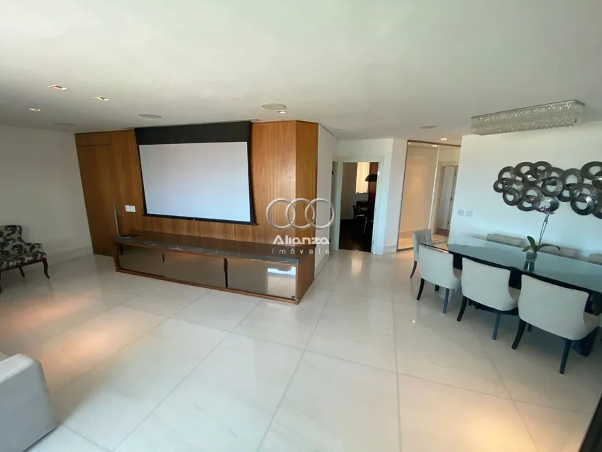 Foto 1 de Apartamento com 4 Quartos para alugar, 200m² em Vila da Serra, Nova Lima