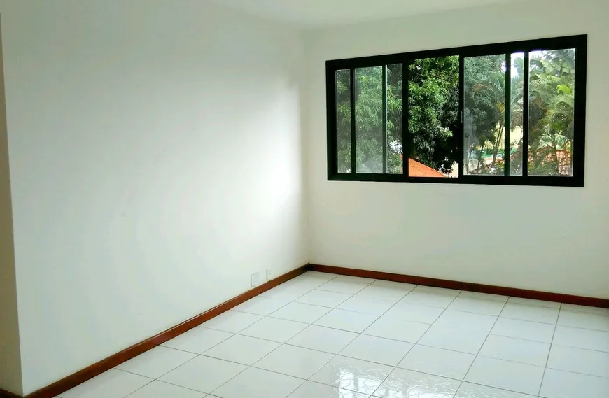 Foto 1 de Apartamento com 3 Quartos à venda, 66m² em Pechincha, Rio de Janeiro