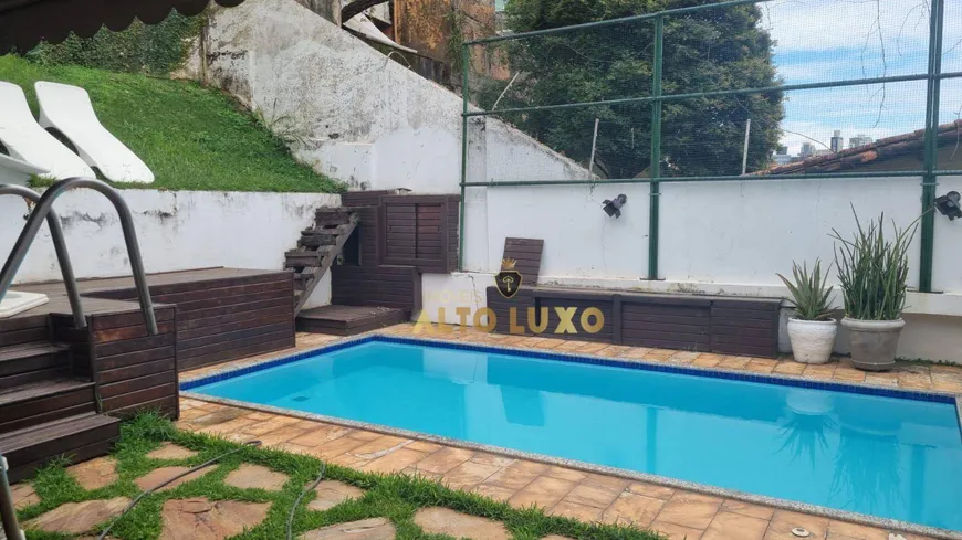 Foto 1 de Casa com 6 Quartos à venda, 720m² em Santa Lúcia, Belo Horizonte