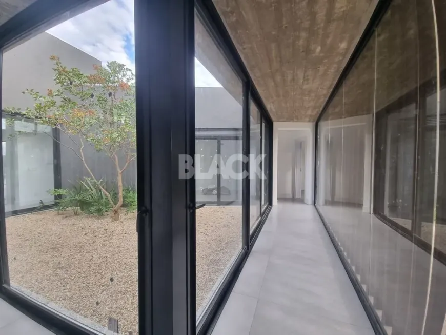 Foto 1 de Casa de Condomínio com 3 Quartos à venda, 297m² em Reserva das Aguas, Torres