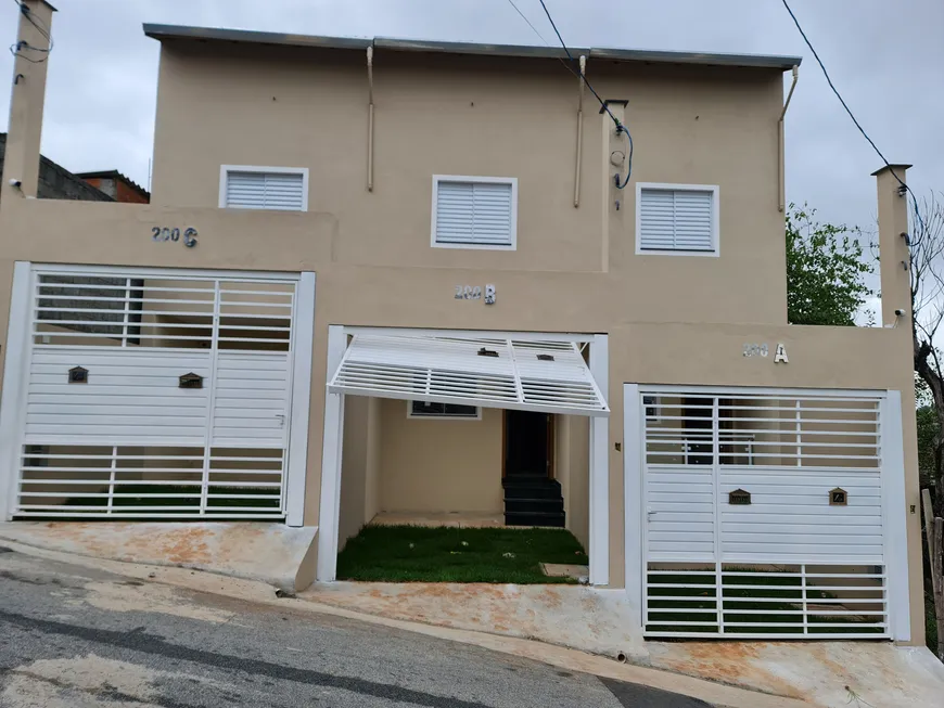 Foto 1 de Casa com 2 Quartos à venda, 87m² em Centro, Franco da Rocha