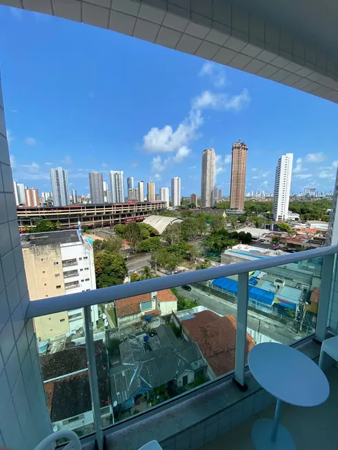 Foto 1 de Apartamento com 3 Quartos à venda, 66m² em Ilha do Retiro, Recife