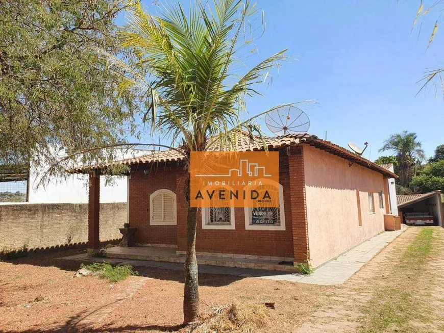 Foto 1 de Fazenda/Sítio com 3 Quartos à venda, 320m² em Vila Jose Paulino Nogueira, Paulínia