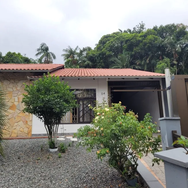 Foto 1 de Casa com 3 Quartos à venda, 120m² em Costa E Silva, Joinville