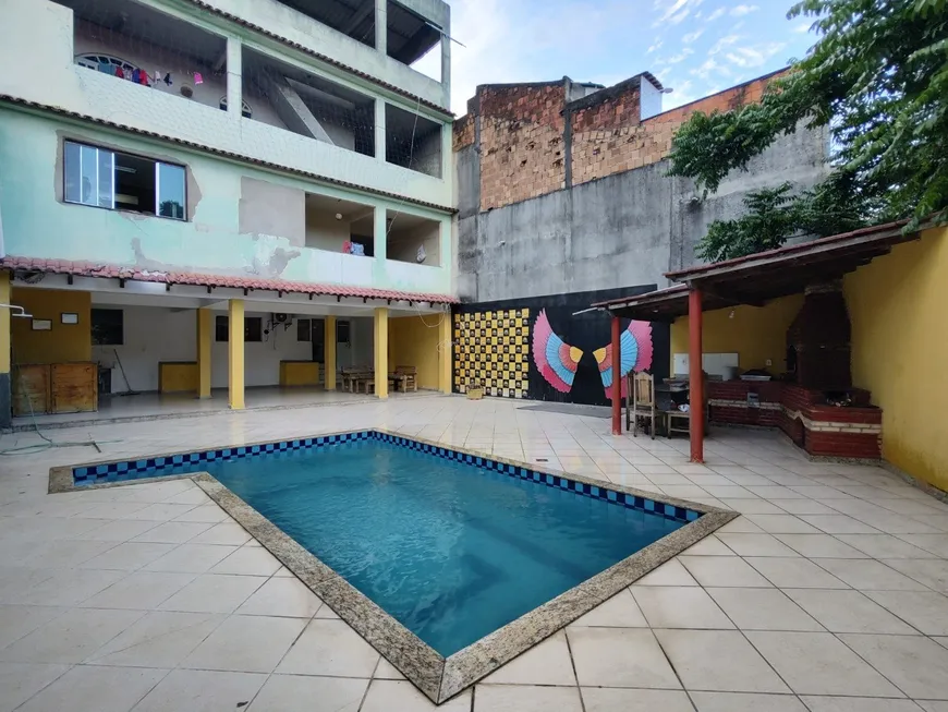 Foto 1 de Apartamento com 3 Quartos à venda, 300m² em Santana, Cariacica