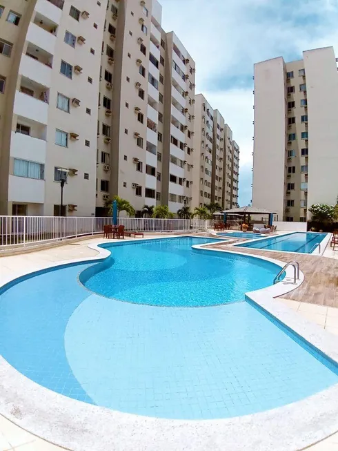 Foto 1 de Apartamento com 3 Quartos à venda, 66m² em Centro, Lauro de Freitas
