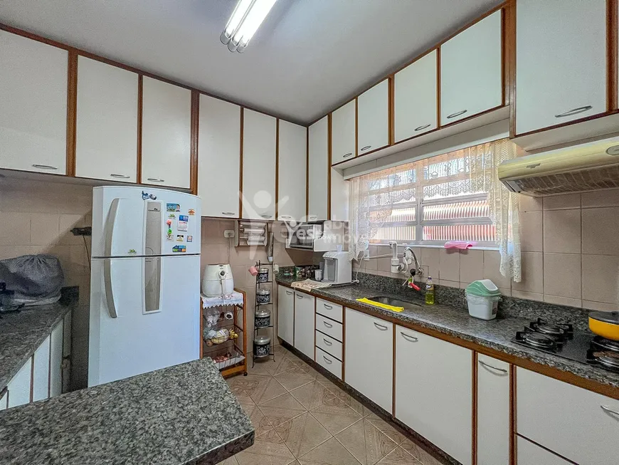 Foto 1 de Casa com 3 Quartos à venda, 289m² em Jardim Ocara, Santo André