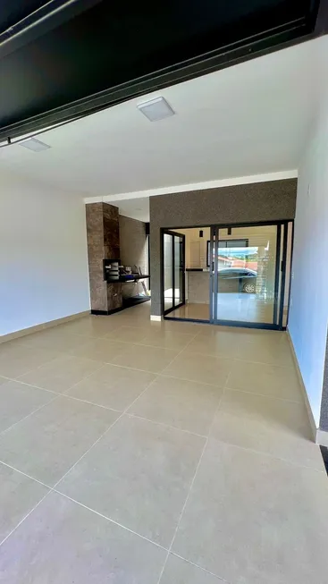 Foto 1 de Casa com 2 Quartos à venda, 130m² em Franca Polo Club, Franca