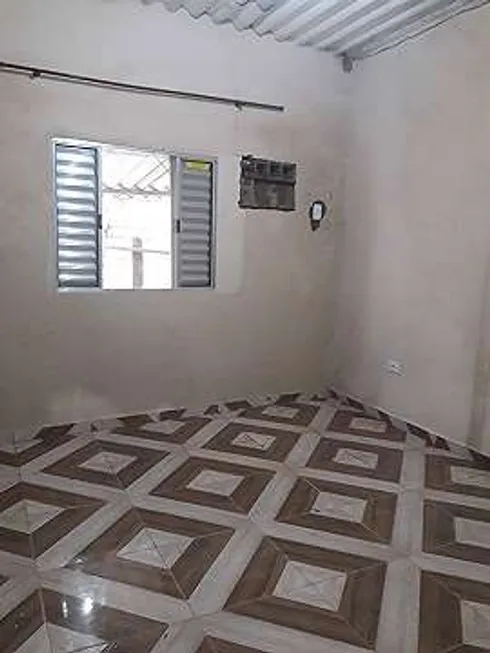 Foto 1 de Casa com 2 Quartos à venda, 50m² em Pau da Lima, Salvador