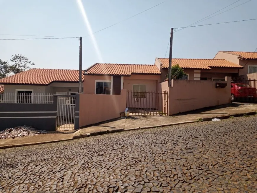 Foto 1 de Casa com 2 Quartos à venda, 42m² em Estrela, Ponta Grossa