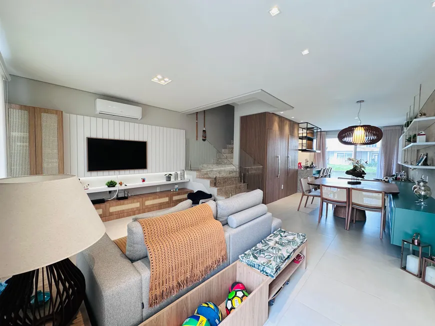 Foto 1 de Casa de Condomínio com 3 Quartos à venda, 143m² em Zona Nova, Capão da Canoa