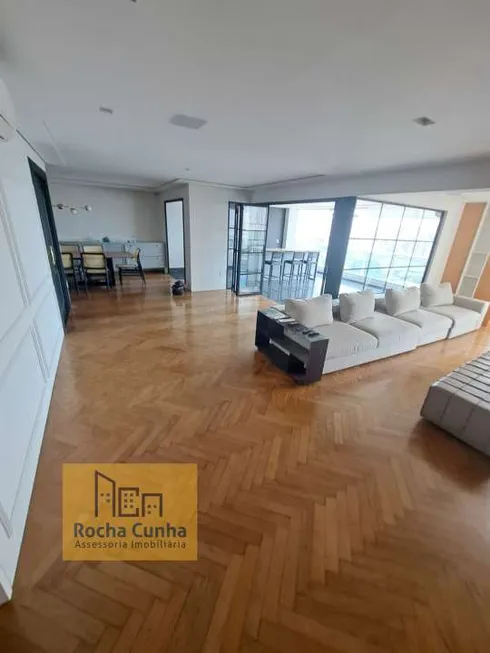Foto 1 de Apartamento com 4 Quartos para alugar, 251m² em Água Branca, São Paulo