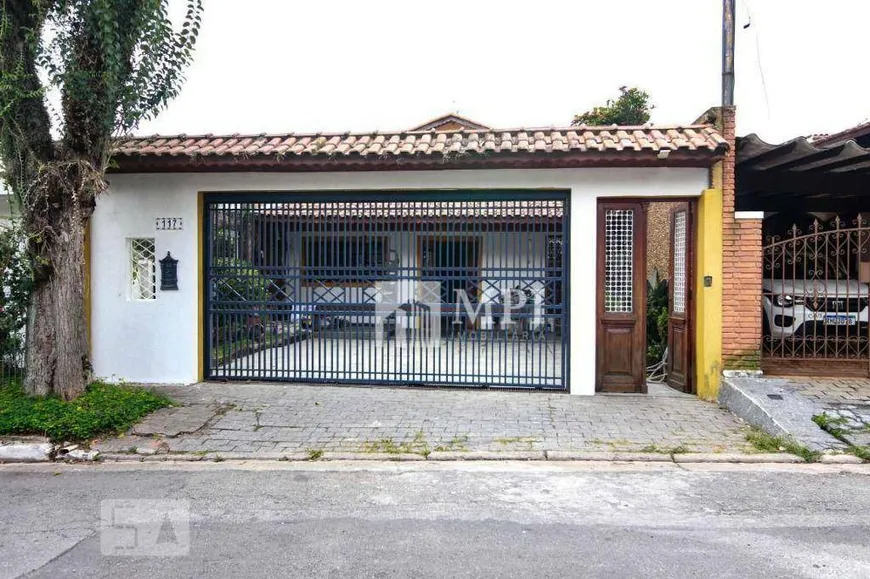 Foto 1 de Sobrado com 3 Quartos à venda, 220m² em Conjunto Residencial Santa Terezinha, São Paulo