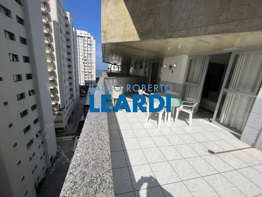 Foto 1 de Apartamento com 3 Quartos à venda, 230m² em Barra Funda, Guarujá