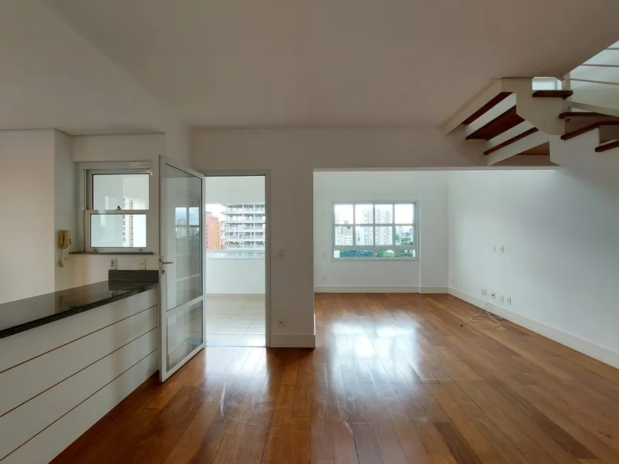 Foto 1 de Apartamento com 2 Quartos para alugar, 104m² em Cambuí, Campinas