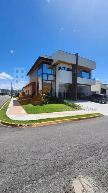 Foto 1 de Casa de Condomínio com 4 Quartos à venda, 470m² em Santa Regina, Camboriú