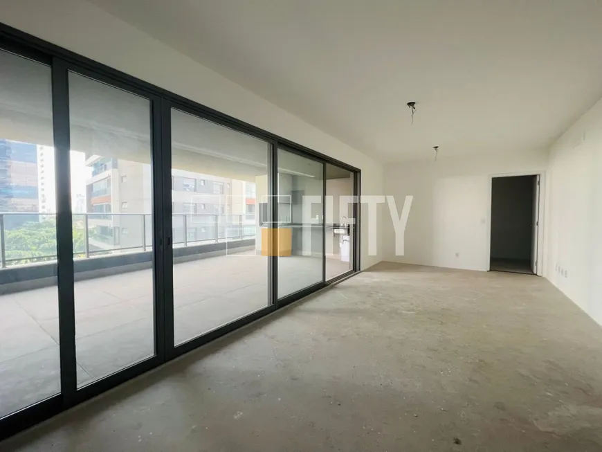 Foto 1 de Apartamento com 3 Quartos à venda, 158m² em Cidade Monções, São Paulo