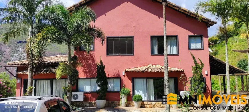 Foto 1 de Casa de Condomínio com 5 Quartos à venda, 497m² em Itaipava, Petrópolis