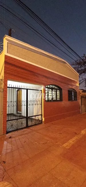 Foto 1 de Casa com 3 Quartos à venda, 104m² em Campos Eliseos, Ribeirão Preto