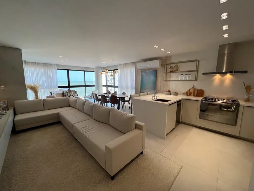 Foto 1 de Apartamento com 3 Quartos à venda, 145m² em Centro, Balneário Piçarras