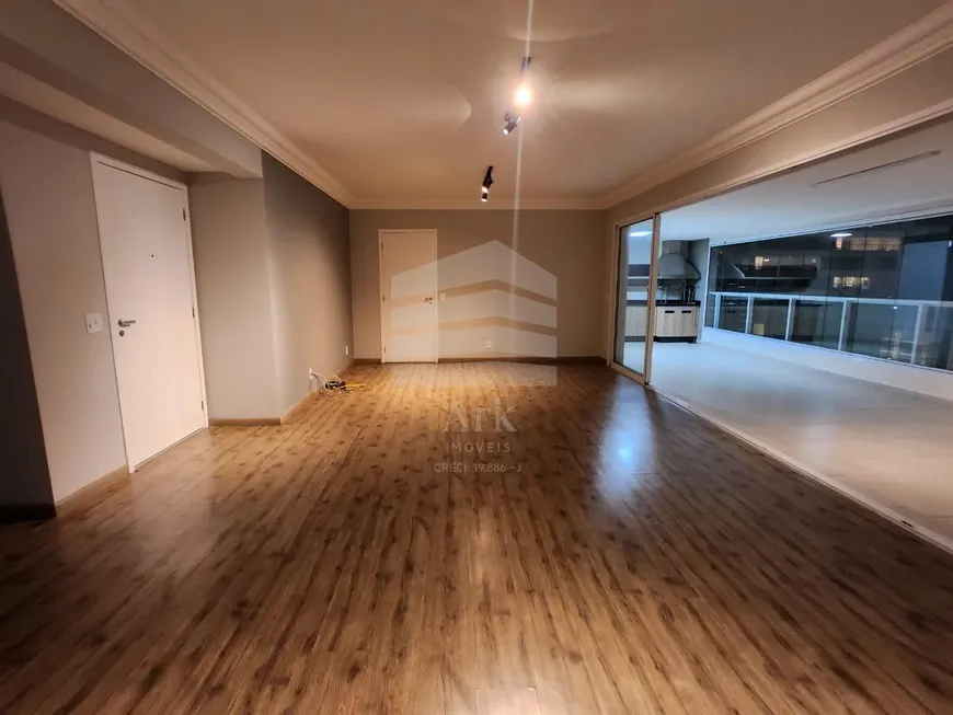 Foto 1 de Apartamento com 4 Quartos para venda ou aluguel, 244m² em Ipiranga, São Paulo