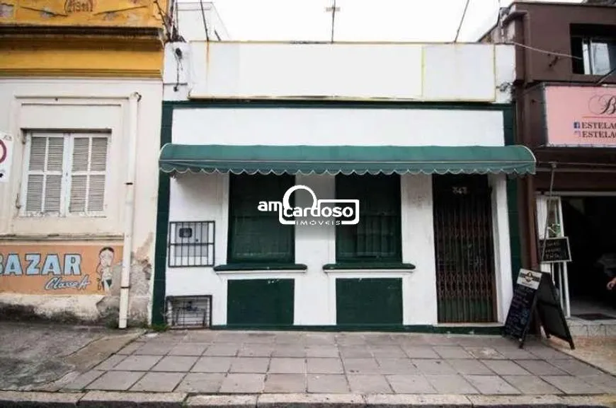 Foto 1 de Casa com 1 Quarto à venda, 53m² em Floresta, Porto Alegre