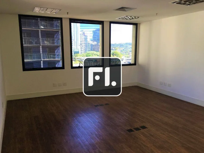 Foto 1 de Sala Comercial para alugar, 260m² em Vila Olímpia, São Paulo