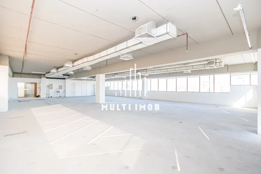 Foto 1 de Sala Comercial para alugar, 319m² em Boa Vista, Porto Alegre