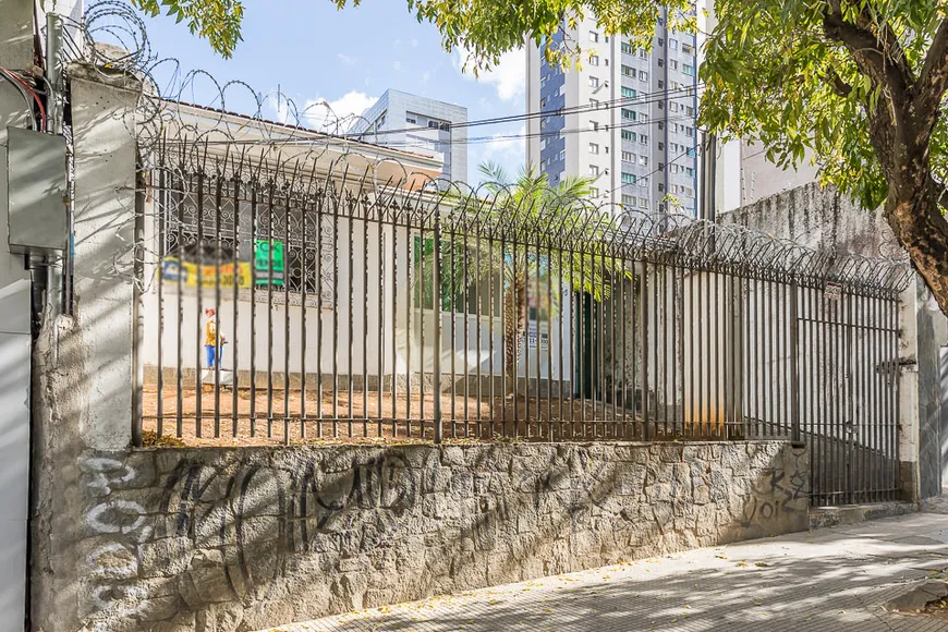 Foto 1 de Casa com 4 Quartos à venda, 260m² em Barro Preto, Belo Horizonte