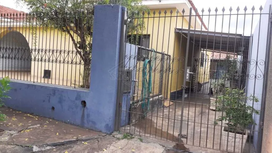 Foto 1 de Casa com 3 Quartos à venda, 255m² em Jardim do Carmo, Araraquara