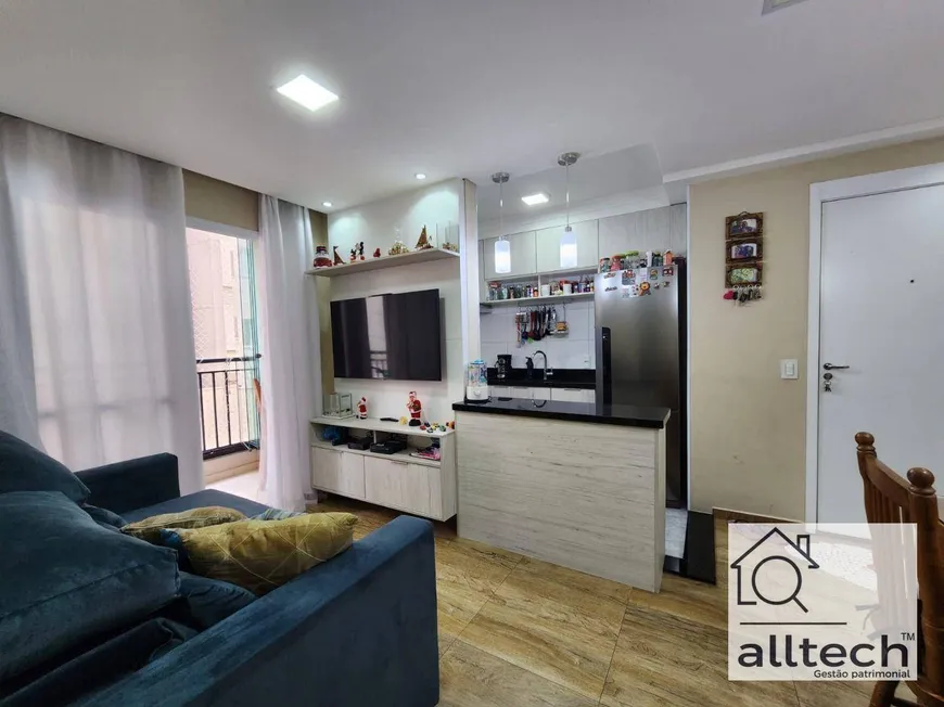 Foto 1 de Apartamento com 2 Quartos à venda, 54m² em Vila Taquari, São Paulo