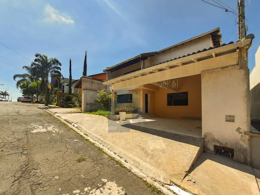 Foto 1 de Casa de Condomínio com 4 Quartos à venda, 300m² em Jardim Altos de Suzano, Suzano