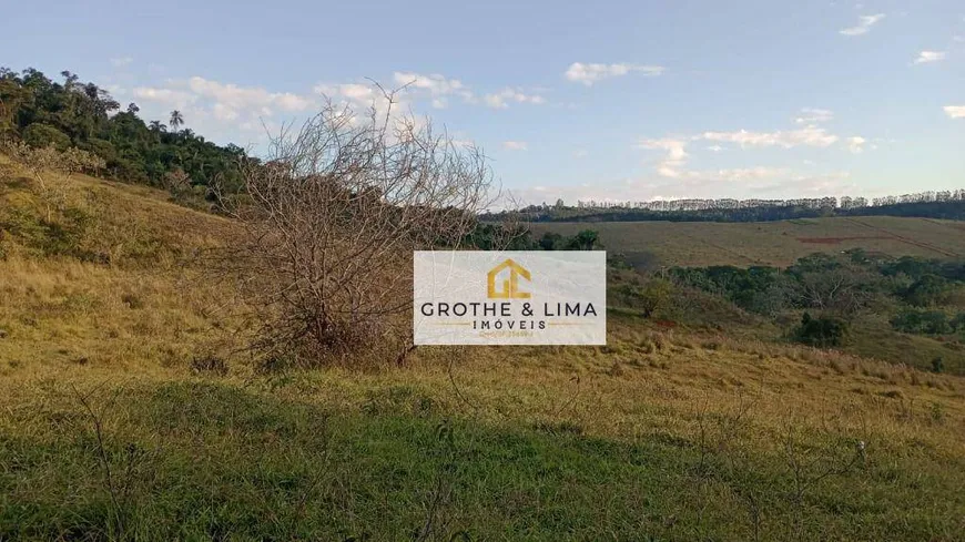 Foto 1 de Lote/Terreno à venda, 21541m² em Registro, Taubaté