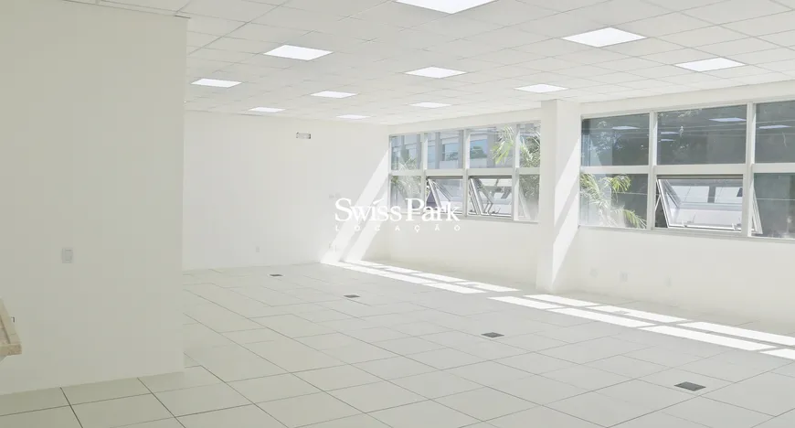 Foto 1 de Sala Comercial para alugar, 117m² em Swiss Park, Campinas