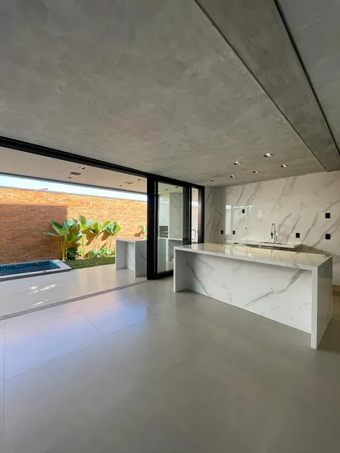Foto 1 de Casa com 3 Quartos à venda, 229m² em Esplanada Primo Meneghetti II, Franca