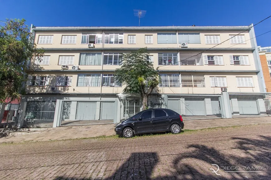 Foto 1 de Apartamento com 2 Quartos à venda, 63m² em Menino Deus, Porto Alegre