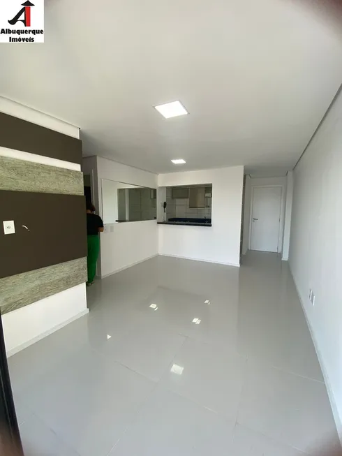 Foto 1 de Apartamento com 3 Quartos à venda, 80m² em Vila Dom Luís, São Luís