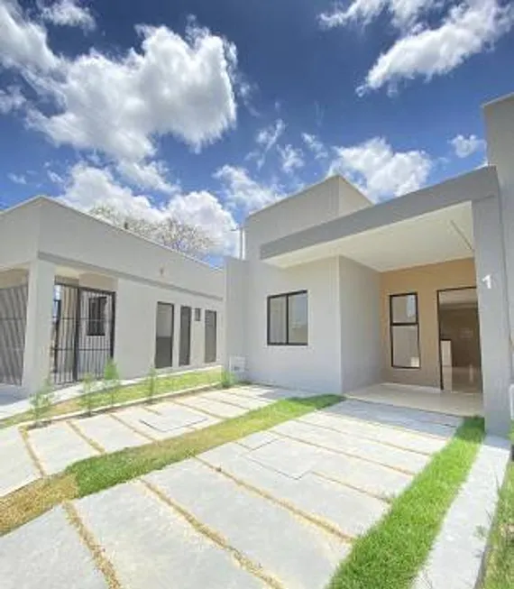 Foto 1 de Casa com 2 Quartos à venda, 78m² em Jabuti, Itaitinga