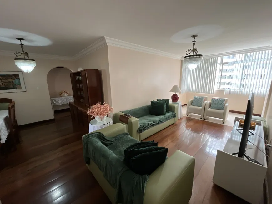 Foto 1 de Apartamento com 3 Quartos à venda, 120m² em Itaigara, Salvador