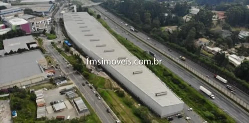 Foto 1 de Galpão/Depósito/Armazém para alugar, 1663m² em Tamboré, Barueri