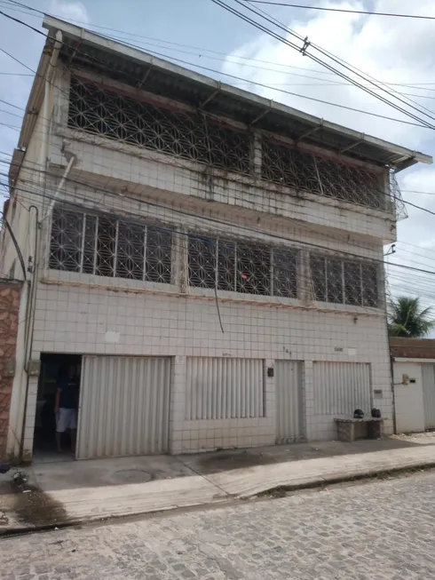 Foto 1 de Casa com 5 Quartos à venda, 600m² em Areias, Recife