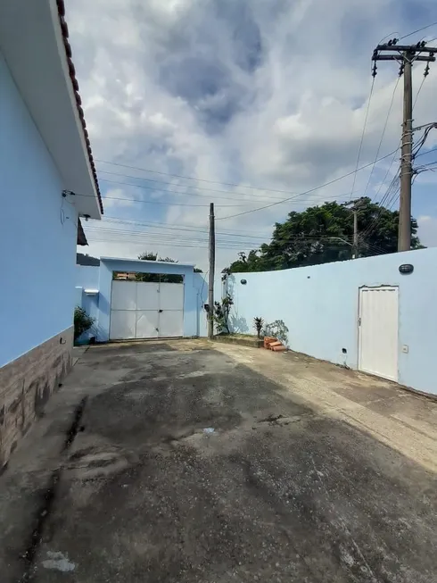 Foto 1 de Kitnet com 1 Quarto à venda, 50m² em Campo Grande, Rio de Janeiro