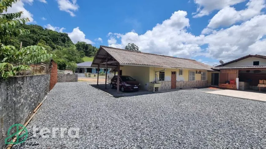 Foto 1 de Casa com 3 Quartos à venda, 140m² em Encano, Indaial