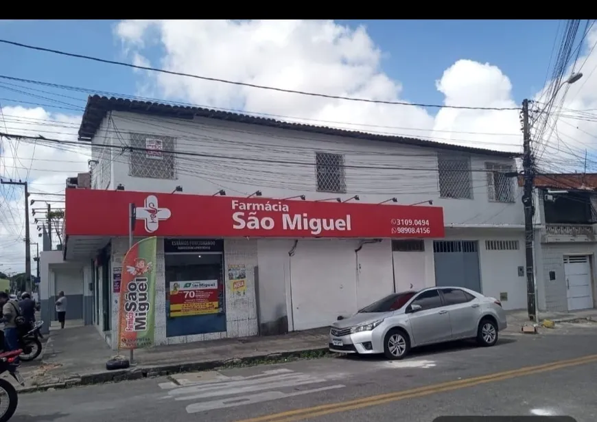 Foto 1 de Casa com 3 Quartos à venda, 306m² em Vila Peri, Fortaleza