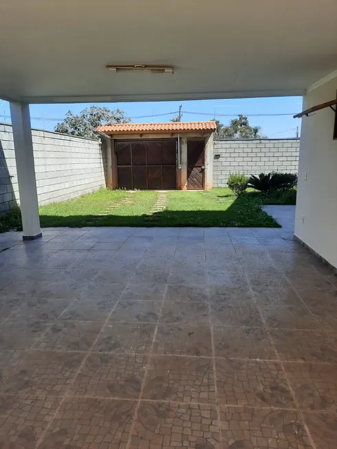 Foto 1 de Sobrado com 2 Quartos à venda, 800m² em Jardim Tereza Cristina, Jundiaí